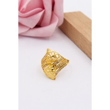 Latif Kuyumcu 22 Ayar Altın Yüzük Kalemli Işlemeli Taşlı Kadın Yüzük