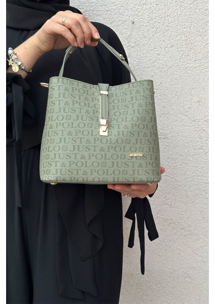 Baskı Desenli Kilit Detaylı 3 Gözlü El ve Omuz Çantası 22X20CM PBU4002
