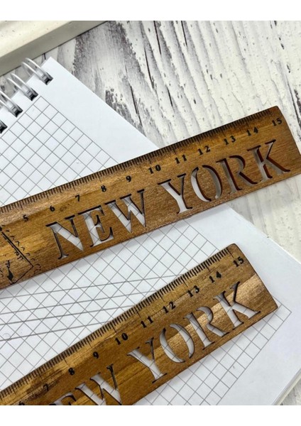 New York Desenli Vintage Ahşap Cetvel / Yer Imi modelleri