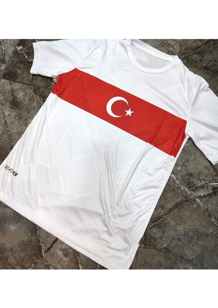 Türkiye Milli Takım Yetişkin Forması