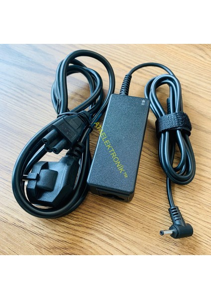 Hometech Alfa 240C 400C 450C 470 150P 600C 700C 800C Notebook Adaptör 12 Volt Hometech Alfa Uyumlu Muadil Ürün Notebook Laptop Şarj Aleti Şarz Adaptör 12 Volt 2 Yıl Ithalatçı Firma Garantili 123-35135