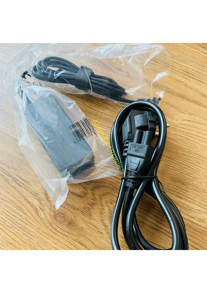 Hometech Alfa 240C 400C 450C 470 150P 600C 700C 800C Notebook Adaptör 12 Volt Hometech Alfa Uyumlu Muadil Ürün Notebook Laptop Şarj Aleti Şarz Adaptör 12 Volt 2 Yıl Ithalatçı Firma Garantili 123-35135