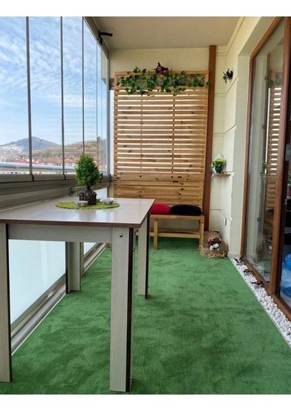 Yeşil Balkon Teras Halısı Kaymaz Taban Çim Görünümlü Halı Iç ve Dış Mekan Protokol Halısı