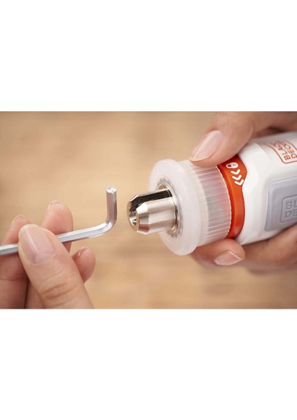 Black Decker Vidalama 3.6 V LED Işıklı Lion Pilli Şarjlı Vidalama Seti CB005