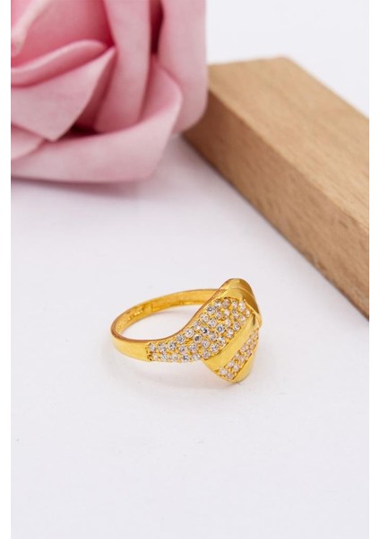 22 Ayar Altın Yüzük Kalemli Işlemeli Taşlı Kadın Yüzük modelleri