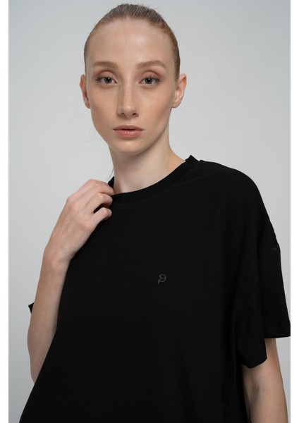 Pamuk Oversize/geniş Kalıp Bisiklet Yaka Örme T-Shirt
