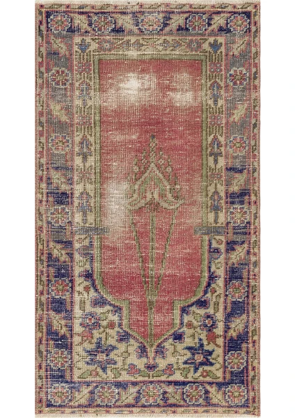 Sempati Halı Eskitilmiş Tasarımlı Yün Dokuma Halı 68 x 122 cm 10003