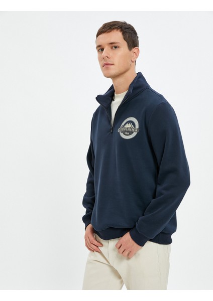 Yarım Fermuarlı Sweatshirt Kolej Baskılı Dik Yaka
