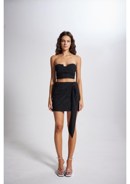 Çizgili Mini Norma Etek Siyah
