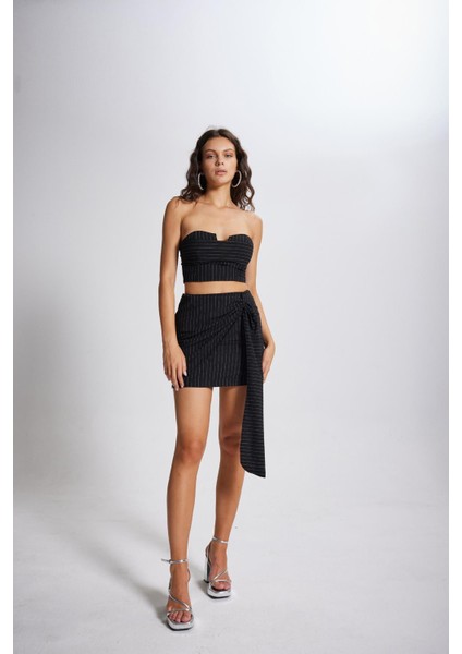 Çizgili Mini Norma Etek Siyah modelleri