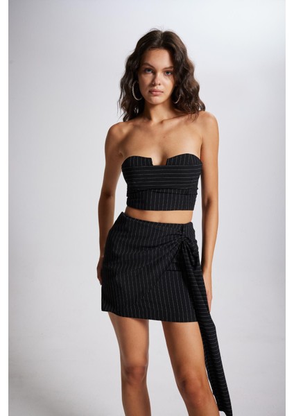 Çizgili Mini Norma Etek Siyah fırsatları