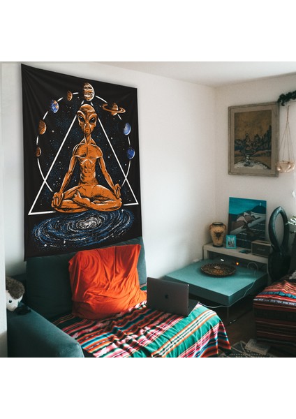 Uzaylı Yogi Duvar Örtüsü - 100 cm x 135 cm
