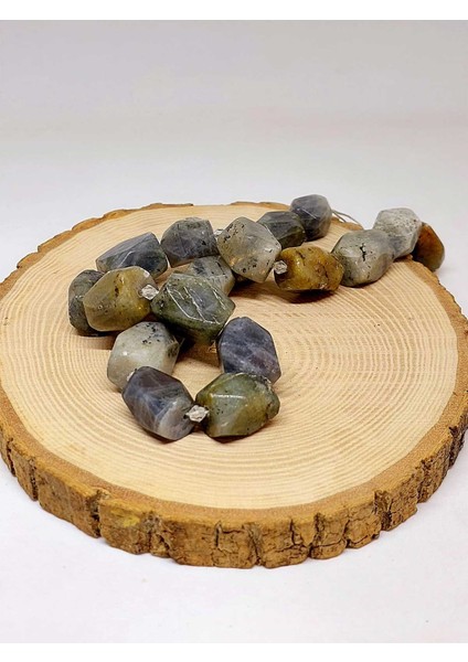 Labradorit Taşı Şekilli Kolye (39815) modelleri