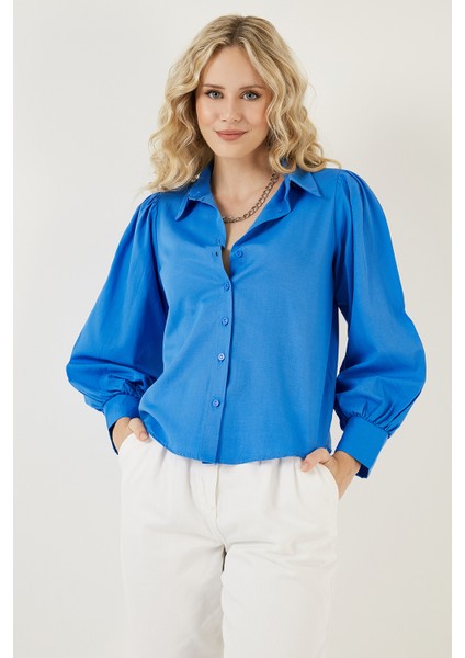 Regular Fit Balon Kollu Poplin Gömlek Bayan Gömlek 611GO0153 fırsatları