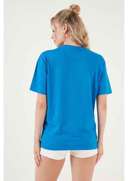 Yazılı Detaylı Pamuklu Oversize Bisiklet Yaka T Shirt Bayan T Shirt 541RUEDELA indirimleri