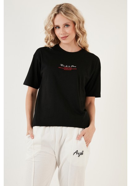 Yazılı Detaylı Pamuklu Oversize Bisiklet Yaka T Shirt Bayan T Shirt 541RUEDELA fırsatları