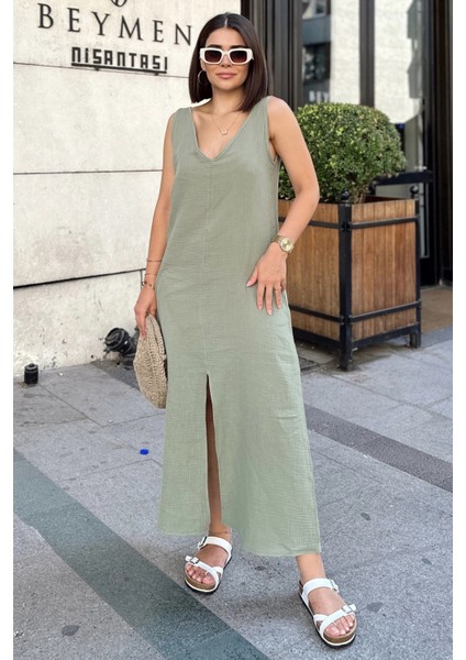 Haki Askılı Ithal Müslin Kumaş, Önü ve Arkası V Yaka, Önden Yırtmaçlı, Maksi/uzun Salaş Elbise