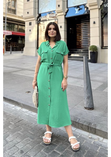 Yeşil Kısa Kol, Gömlek Yaka, Düz Desen, Çift Cepli, Aerobin Kumaş, Kuşaklı Maxi Elbise fırsatları