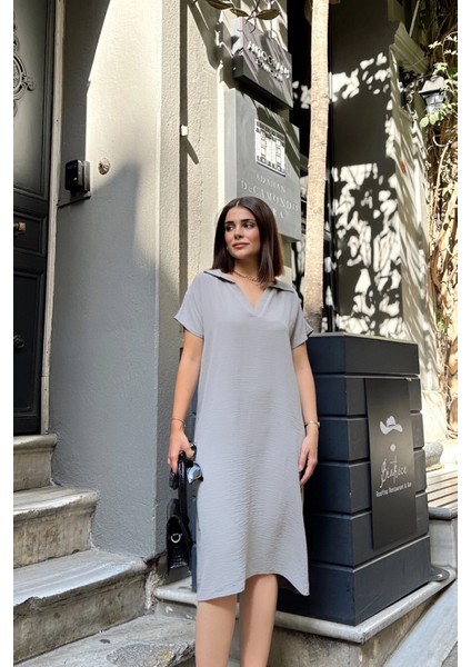 Grı Kısa Kol, Polo Yaka, Dokulu Kumaş, Basic Kalıp/kesim, Aerobin Rahat Midi Elbise modelleri