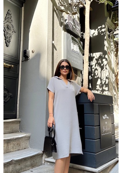 Grı Kısa Kol, Polo Yaka, Dokulu Kumaş, Basic Kalıp/kesim, Aerobin Rahat Midi Elbise fırsatları