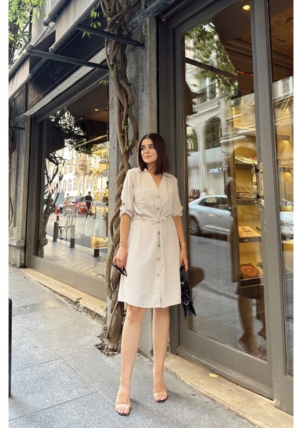 Bej Uzun Kol, Derin Gömlek Yaka Beli Bağlamalı Cepli Önü Düğmeli, A Kesim Salaş Elbise indirimleri