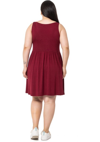 Büyük Beden Süs Düğme Detaylı Viskon Kısa Bordo Elbise modelleri