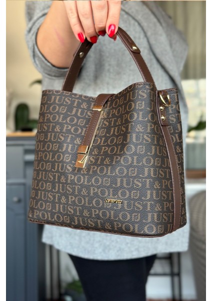 Baskı Desenli Özel Seri Kadın Omuz Çantası 92055-GQ Kahverengi fiyatları