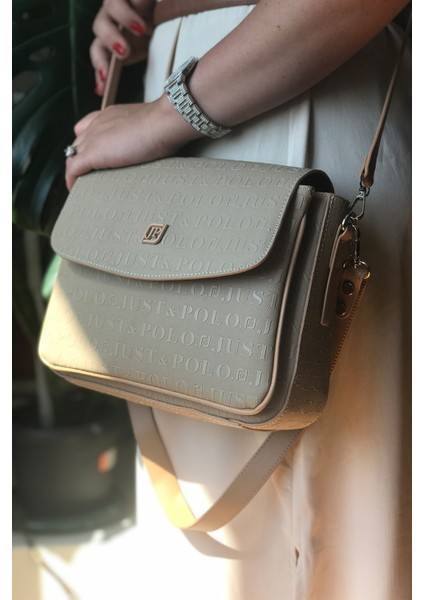 2 Askılı 5 Bölmeli Özel Seri Kadın Çapraz Omuz Çantası 4063 Kum Vizon fırsatları