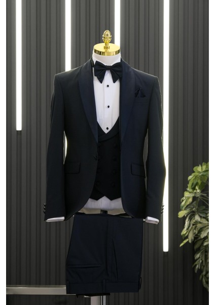 Slimfit Armürlü Şal Yaka Yelekli Papyonlu Smokin Takım Elbise