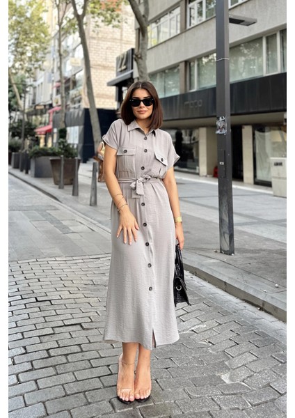 Gri/taş Kısa Kol, Gömlek Yaka, Düz Desen, Çift Cepli, Aerobin Kumaş, Kuşaklı Maxi Elbise modelleri