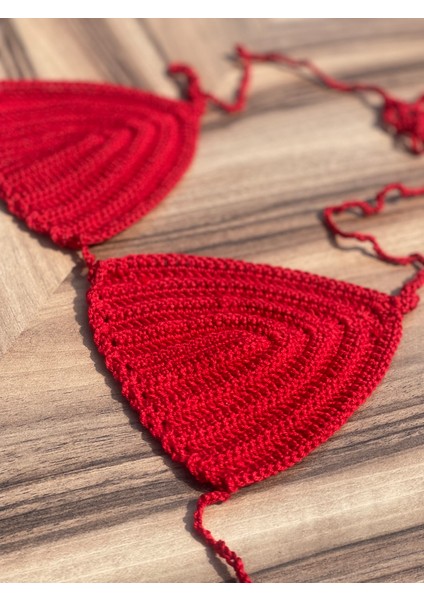 El Örgüsü Kırmızı Üçgen Bikini Üstü fırsatları