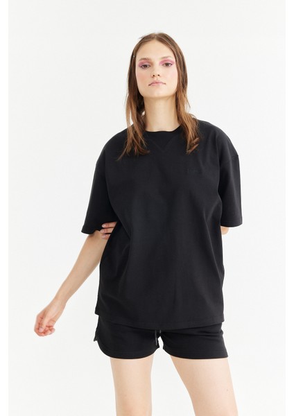 Siyah Essentials Oversize T-Shırt K