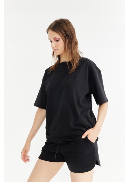 Siyah Essentials Oversize T-Shırt K