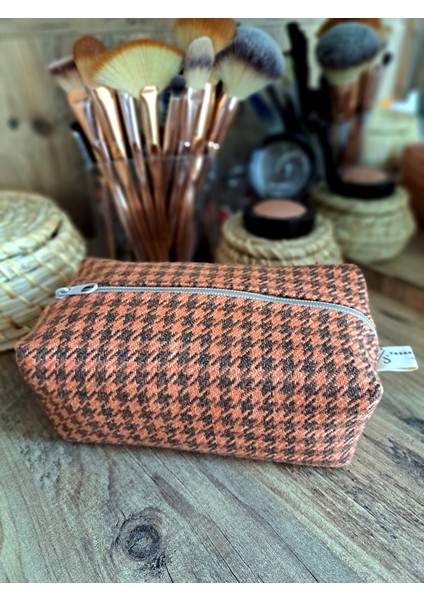 El Yapımı Makyaj Çantası - Fermuarlı Kozmetik Organizer - Seyahat Tipi Kılıf Bakım El Çantası - Turuncu