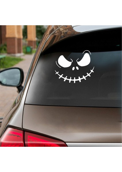 Korkunç Yüz Araba Stickeri Beyaz 16X13 cm fiyatları