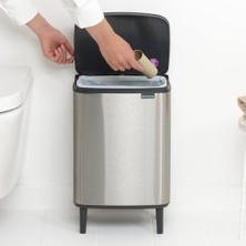 Brabantia Ayaklı Çöp Kovası Krom Fpp 12 L