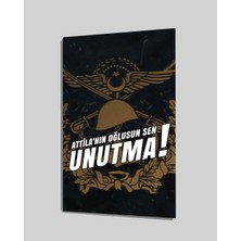 Kırmızı Ayı Türklük Cam Tablo