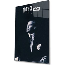 Kırmızı Ayı Atatürk Cam Tablo