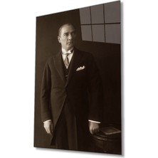 Kırmızı Ayı Atatürk Cam Tablo