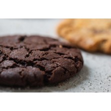 240 Derece Chocolate Chips Cookies 2 Adet Sütlü  2 Bitter Çikolatalı Büyük Kurabiye