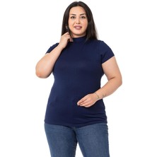 Disentis Modest Büyük Beden Lacivert Yarım Balıkçı Kısa Kollu Viskon Kadın Body