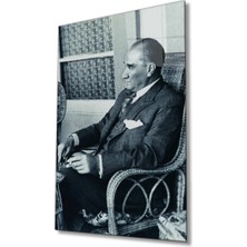 Kırmızı Ayı Atatürk Portresi Cam Tablo Ev ve Ofis Duvar Dekoru