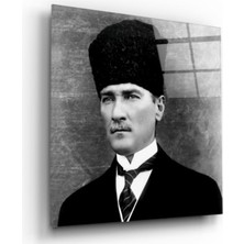 Kırmızı Ayı Atatürk Cam Tablo