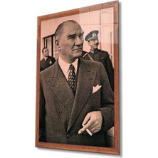 Kırmızı Ayı Atatürk Cam Tablo