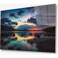 Kırmızı Ayı Doğa Cam Tablo