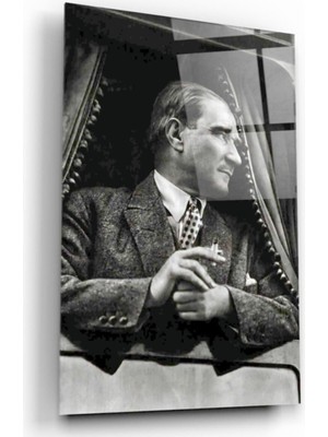 Kırmızı Ayı Atatürk Cam Tablo
