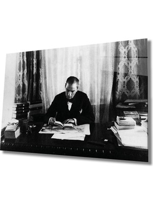 Kırmızı Ayı Atatürk Cam Tablo