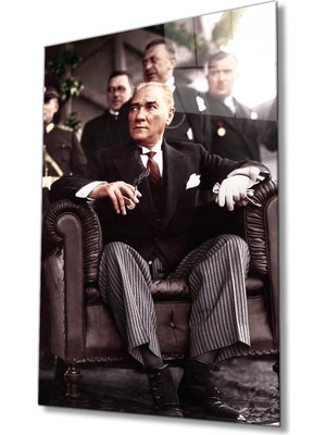 Kırmızı Ayı Atatürk Cam Tablo