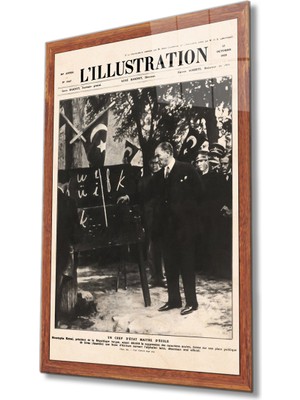 Kırmızı Ayı Atatürk Cam Tablo