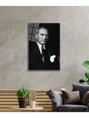 Kırmızı Ayı Atatürk Cam Tablo